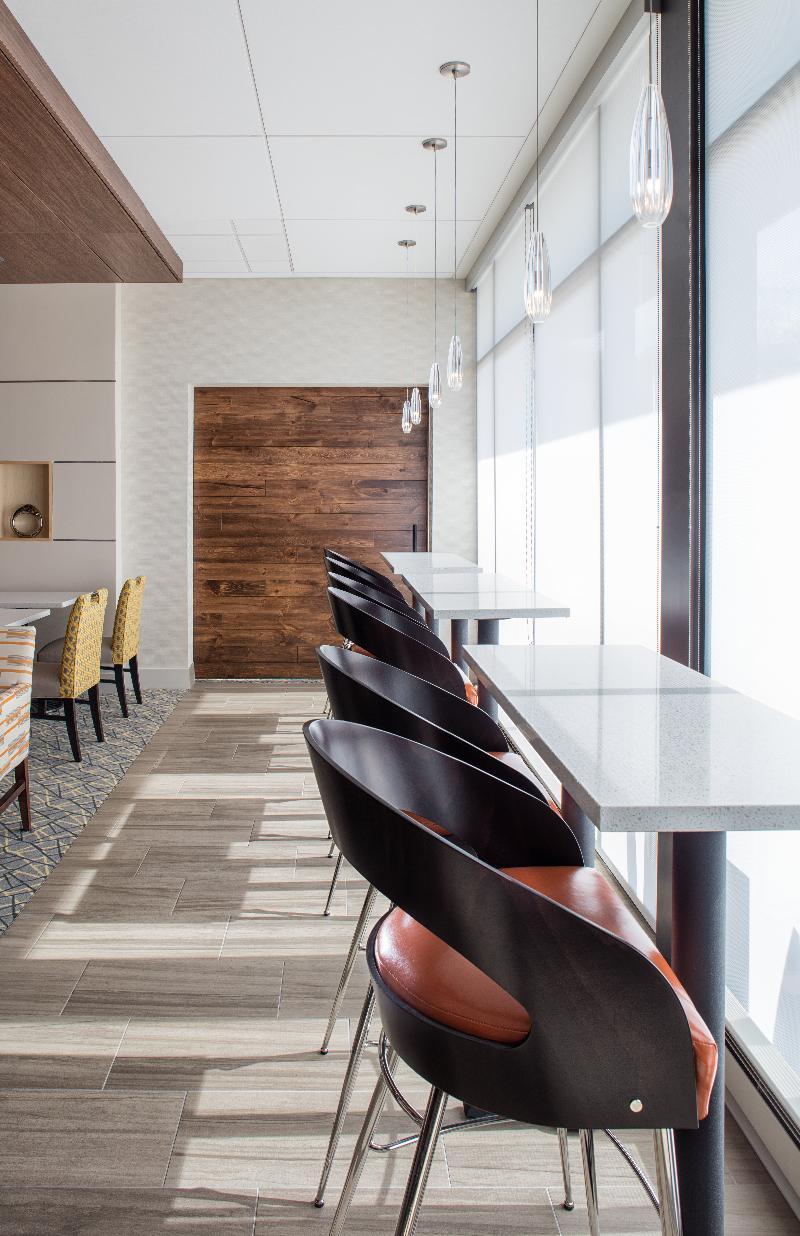Holiday Inn Express East Peoria - Riverfront By Ihg Zewnętrze zdjęcie